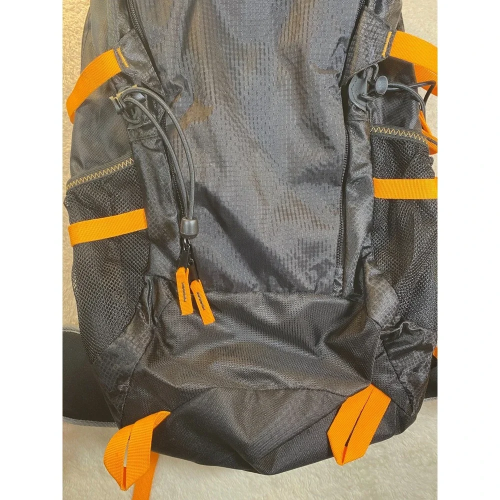 Coleman Kaver 25L Hiking Backpack Black & Orange